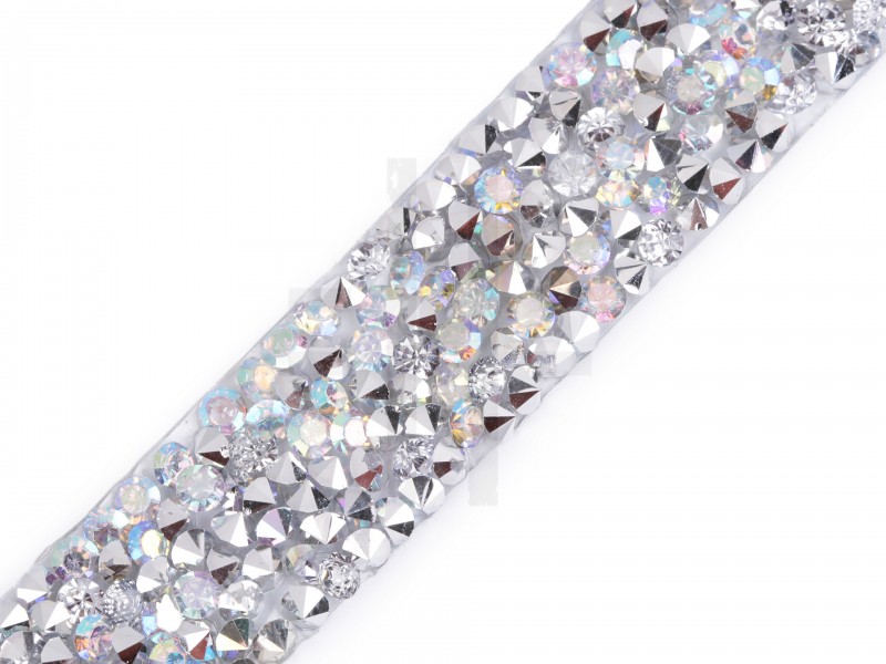 Paszomány kövekkel Csipke,szegő,paszomány Paszomány kövekkel Csipke,szegő,paszomány