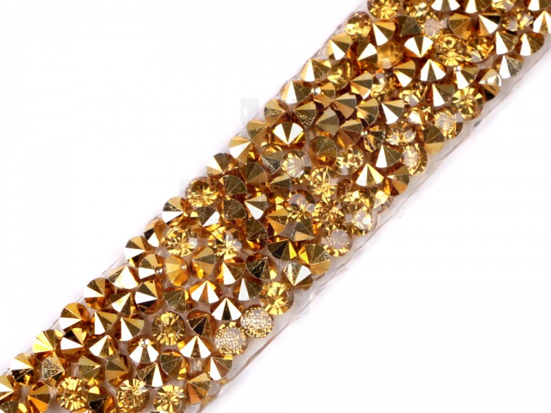 Paszomány kövekkel Csipke,szegő,paszomány Paszomány kövekkel Csipke,szegő,paszomány