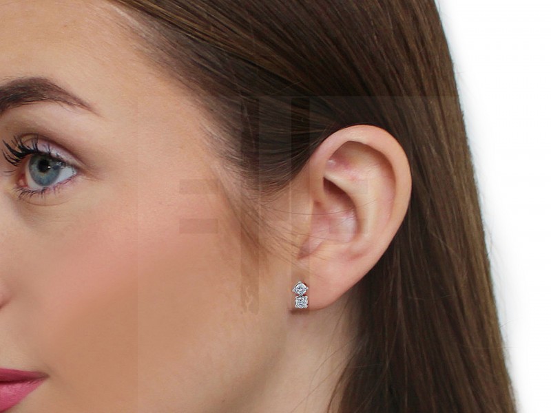  Nemesacél fülbevaló csiszolt kövekkel Fülbevaló-, kellék