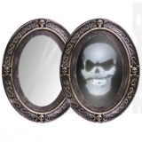 BESZÉLŐ KOPONYÁS TÜKÖR Halloween